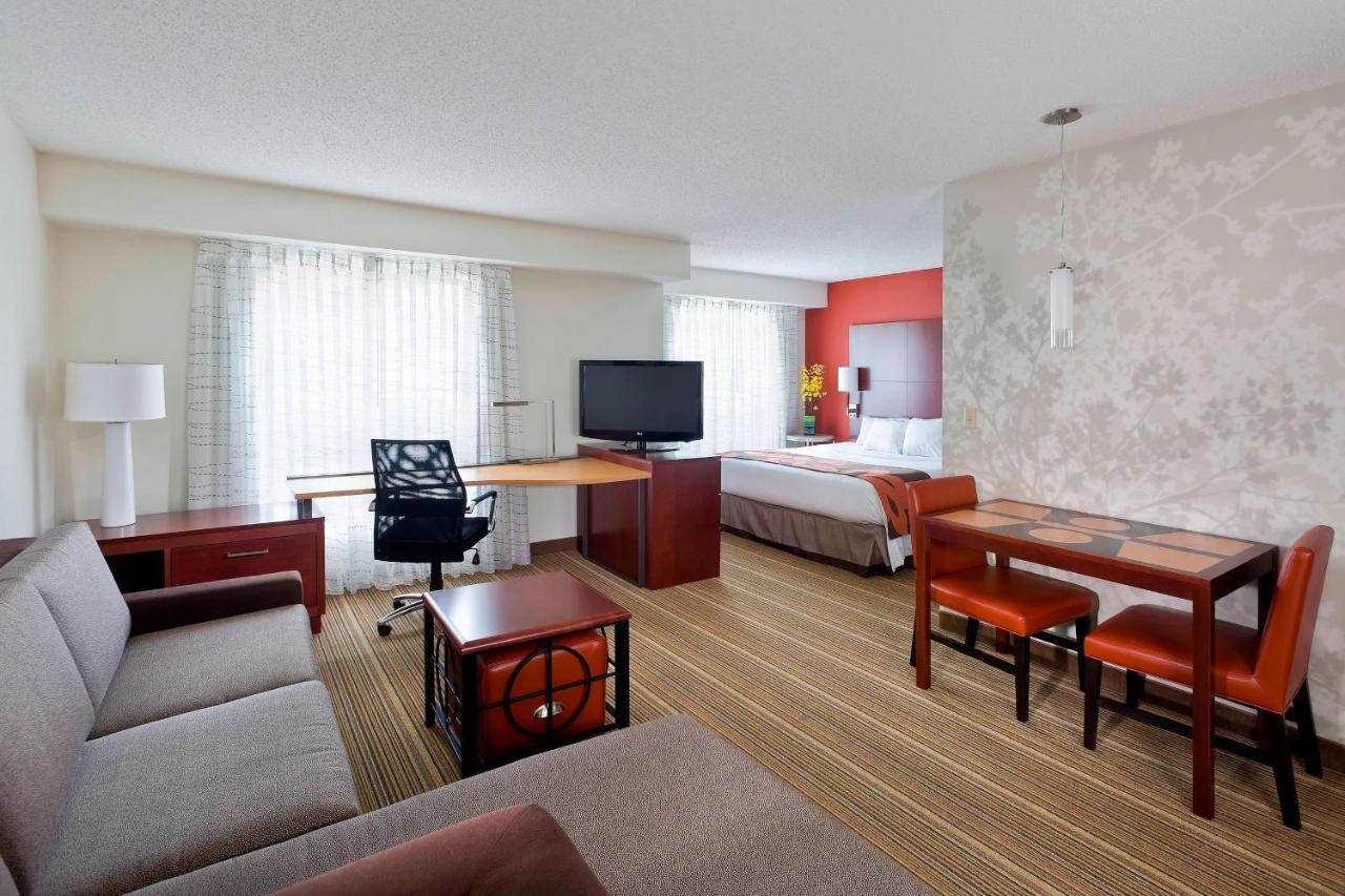 Residence Inn By Marriott Houston The Woodlands/Lake Front Circle Экстерьер фото